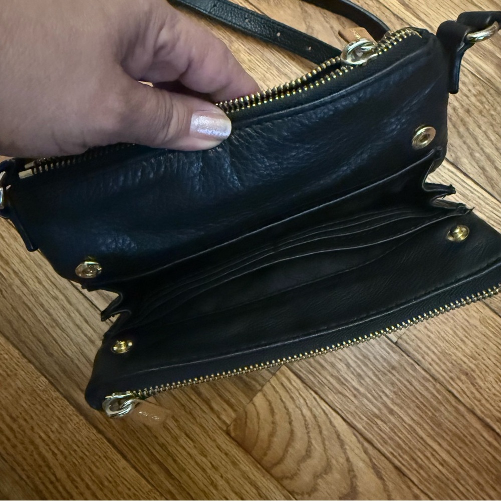 Michael Kors Black Crossbody Bag w/Built in Wallet & Gold Logo & Hardware, UGC - Picture 6 of 16